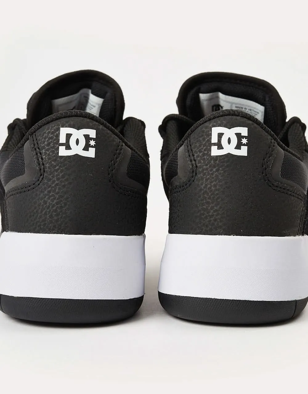 DC Metric S Skate Shoes - Black/Grey