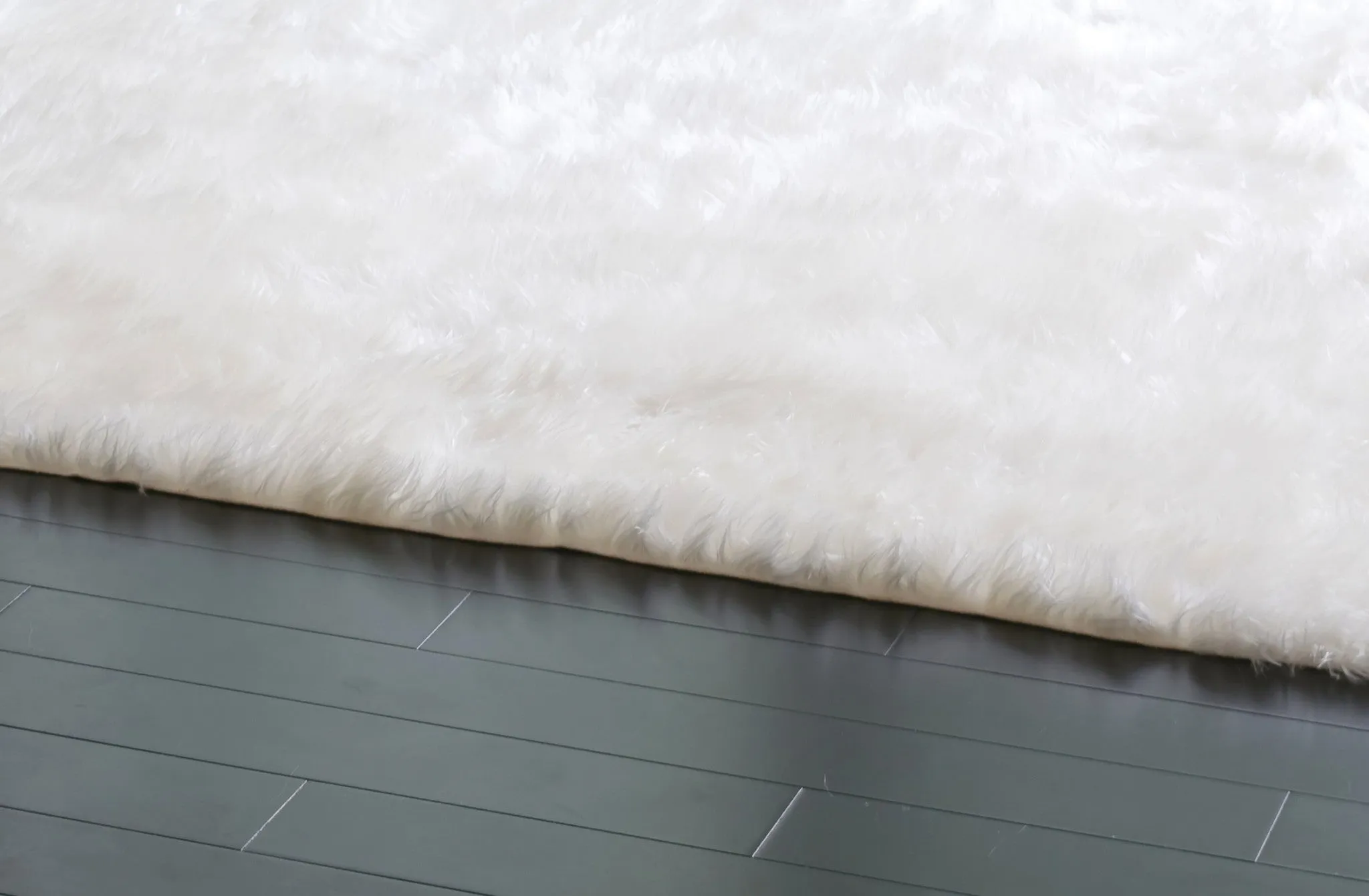 Faux Sheepskin Fur Area Rug White Rectangular 5x3