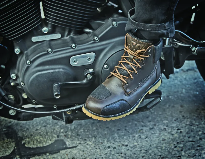 Speed and Strength Call to Arms Boot