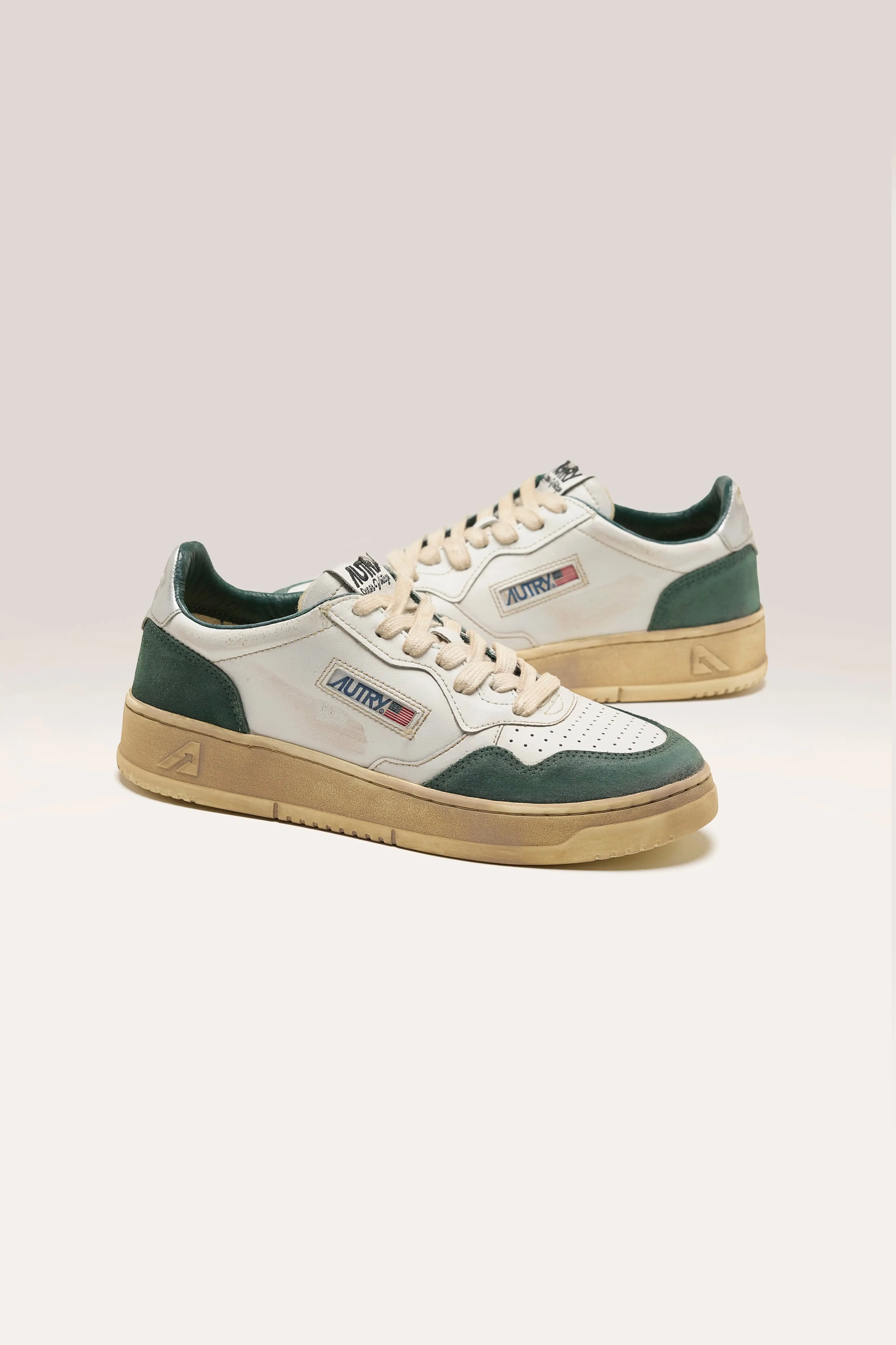 Super Vintage Low for Women (242 / W / SILVER)